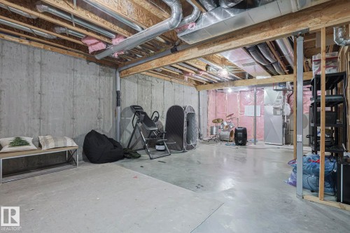 38 Hemingway Crescent, Spruce Grove, AB - Indoor Photo Showing Basement