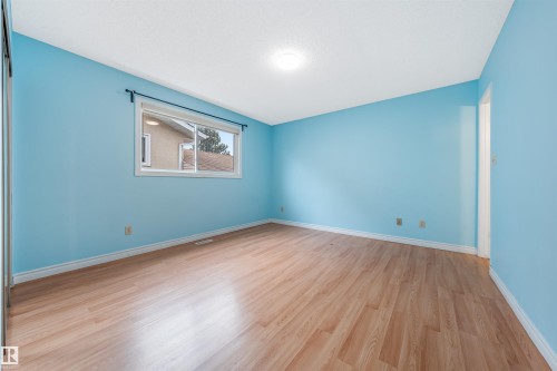 2831 36 Street, Edmonton, AB - Indoor Photo Showing Other Room