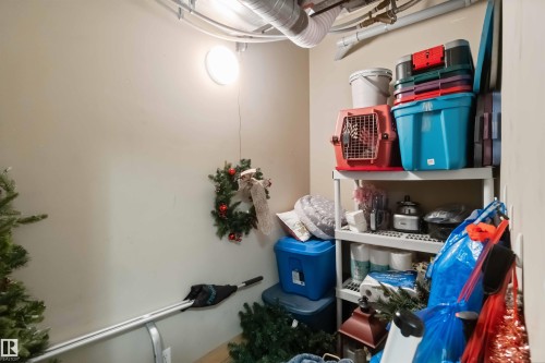 1101 9020 Jasper Avenue, Edmonton, AB - Indoor