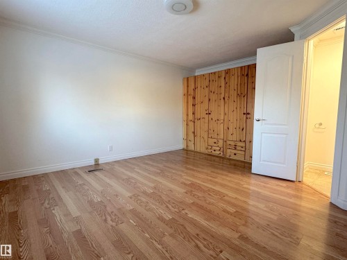 140 Evergreen Drive, Edmonton, AB - Indoor Photo Showing Other Room