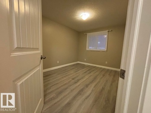 68 Meridian Loop, Stony Plain, AB - Indoor Photo Showing Other Room
