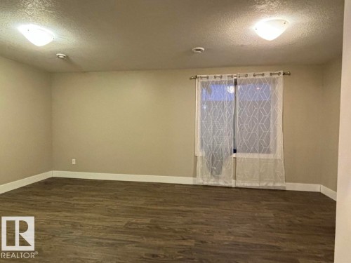 68 Meridian Loop, Stony Plain, AB - Indoor Photo Showing Other Room
