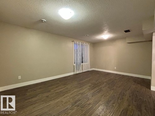 68 Meridian Loop, Stony Plain, AB - Indoor Photo Showing Other Room