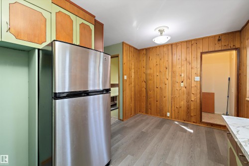 9911 149 Street, Edmonton, AB - Indoor