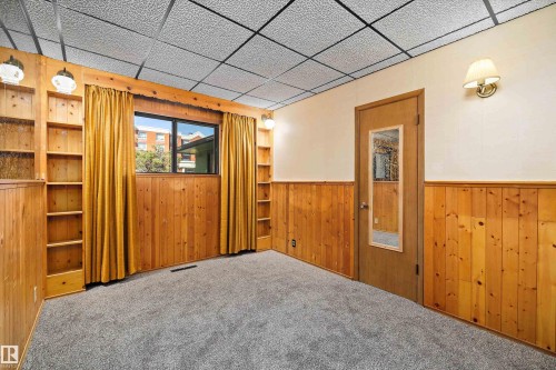 9911 149 Street, Edmonton, AB - Indoor Photo Showing Other Room
