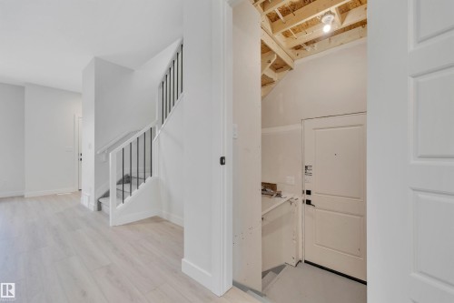 4 Resplendent Way, St. Albert, AB - Indoor Photo Showing Other Room