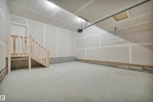 8821 223A Street, Edmonton, AB - Indoor Photo Showing Other Room