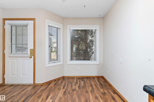 3520 60 Street, Edmonton, AB - Indoor Photo Showing Other Room