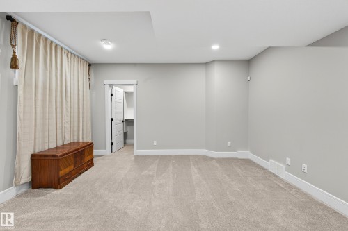 1411 25 Street, Edmonton, AB - Indoor Photo Showing Other Room