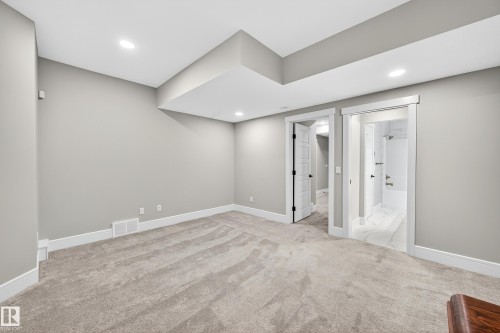 1411 25 Street, Edmonton, AB - Indoor Photo Showing Other Room