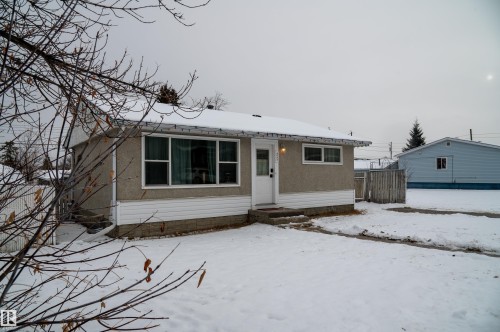 4913 46 Street, Drayton Valley, AB - Outdoor