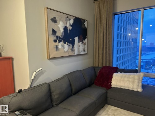 Edmonton, AB - Indoor