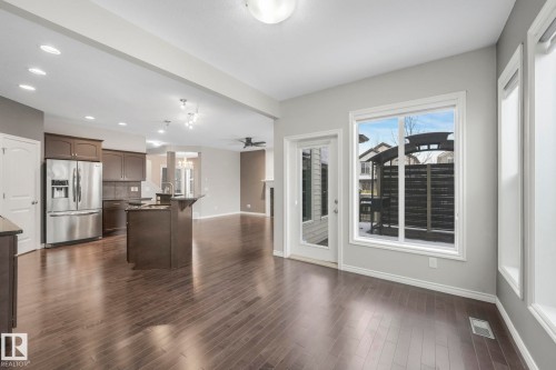 6126 17A Avenue, Edmonton, AB - Indoor Photo Showing Other Room