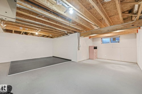 6126 17A Avenue, Edmonton, AB - Indoor Photo Showing Basement