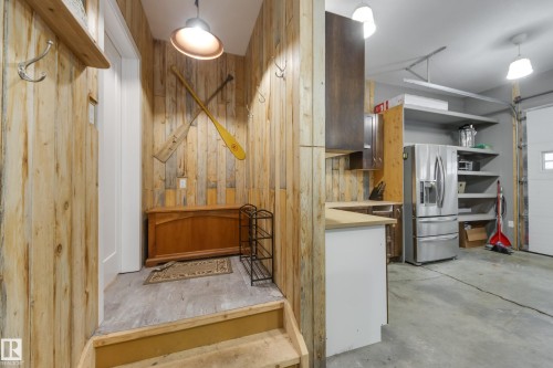 304 & 306 53414 Range Road 62, Rural Lac Ste. Anne County, AB - Indoor Photo Showing Other Room