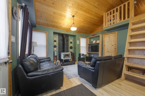 304 & 306 53414 Range Road 62, Rural Lac Ste. Anne County, AB - Indoor