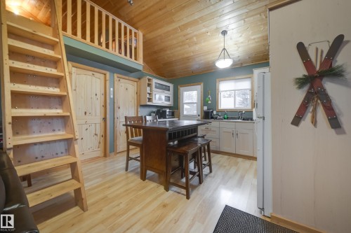 304 & 306 53414 Range Road 62, Rural Lac Ste. Anne County, AB - Indoor