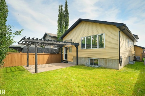 3812 163 Avenue, Edmonton, AB - Outdoor