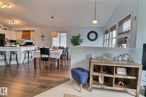 4343 Mcmullen Way, Edmonton, AB - Indoor