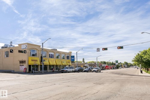 10918 84 Avenue, Edmonton, AB - Outdoor