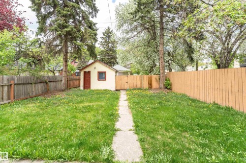 10922 84 Avenue, Edmonton, AB - Outdoor With Backyard