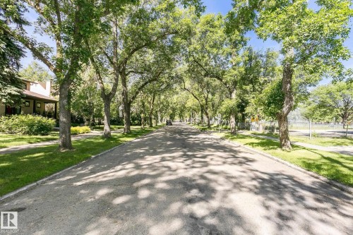 10922 84 Avenue, Edmonton, AB - Outdoor