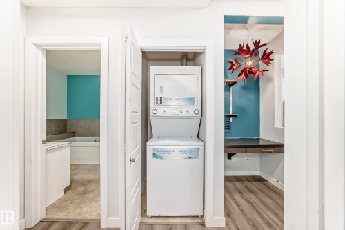 201 2588 Anderson Way, Edmonton, AB - Indoor Photo Showing Laundry Room