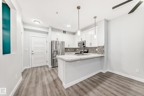 201 2588 Anderson Way, Edmonton, AB - Indoor Photo Showing Kitchen With Upgraded Kitchen