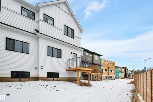 8929 Elves Loop, Edmonton, AB - Outdoor With Exterior