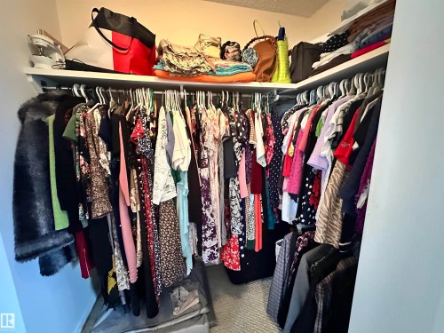 4619 151 Avenue, Edmonton, AB - Indoor With Storage