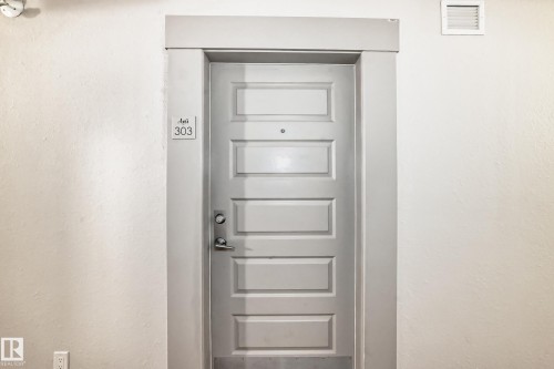 303 4008 Savaryn Drive, Edmonton, AB - Indoor Photo Showing Other Room