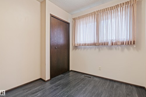 5558 145A Avenue, Edmonton, AB - Indoor Photo Showing Other Room