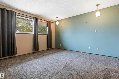 5558 145A Avenue, Edmonton, AB - Indoor Photo Showing Other Room