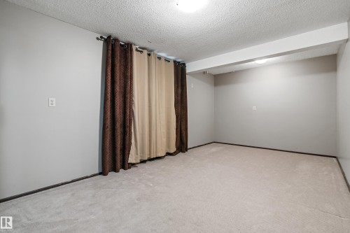 5558 145A Avenue, Edmonton, AB - Indoor Photo Showing Other Room