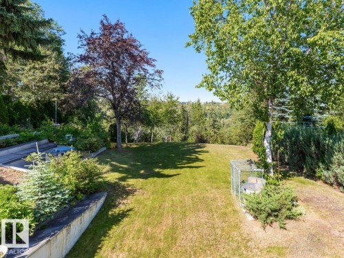 7404 Rowland Road, Edmonton, AB - Outdoor