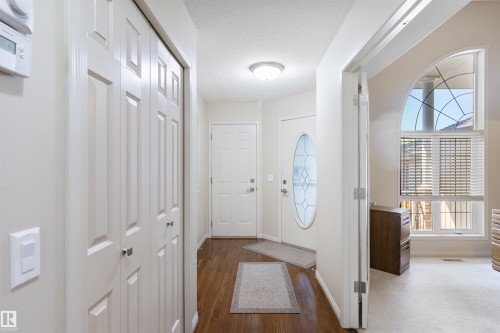 7 10848 8 Avenue, Edmonton, AB - Indoor Photo Showing Other Room