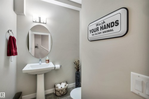 87 600 Bellerose Drive, St. Albert, AB - Indoor Photo Showing Bathroom