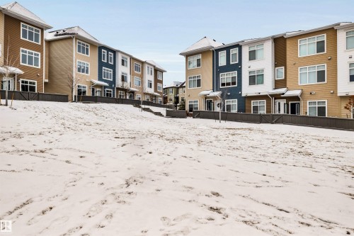 87 600 Bellerose Drive, St. Albert, AB - Outdoor