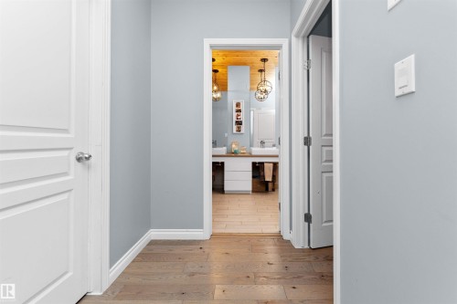 104 9804 101 Street, Edmonton, AB - Indoor Photo Showing Other Room