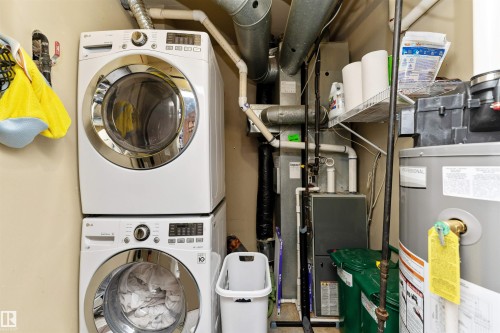 104 9804 101 Street, Edmonton, AB - Indoor Photo Showing Laundry Room