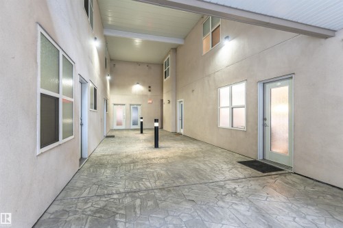 104 9804 101 Street, Edmonton, AB - Indoor Photo Showing Other Room