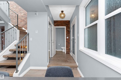 104 9804 101 Street, Edmonton, AB -  With Exterior