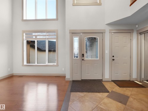 2435 Hagen Way, Edmonton, AB - Indoor Photo Showing Other Room