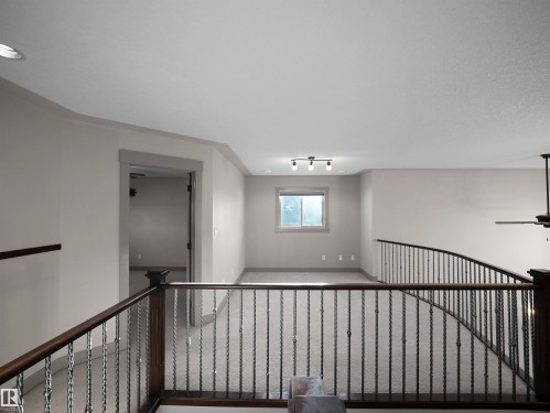 2435 Hagen Way, Edmonton, AB - Indoor Photo Showing Other Room