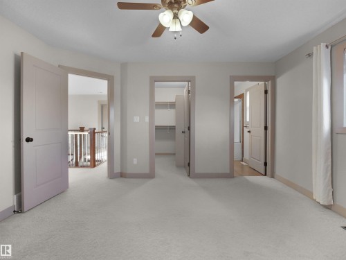 2435 Hagen Way, Edmonton, AB - Indoor