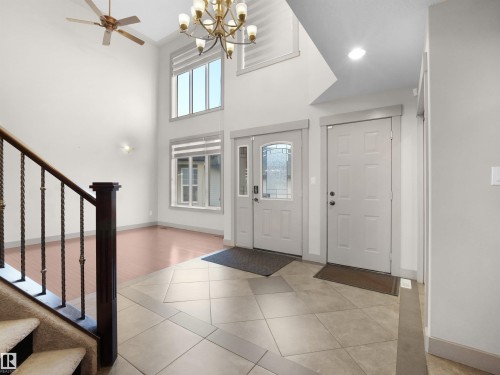 2435 Hagen Way, Edmonton, AB - Indoor Photo Showing Other Room