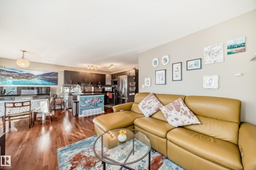 4908 213 Street Nw, Edmonton, AB - Indoor Photo Showing Living Room