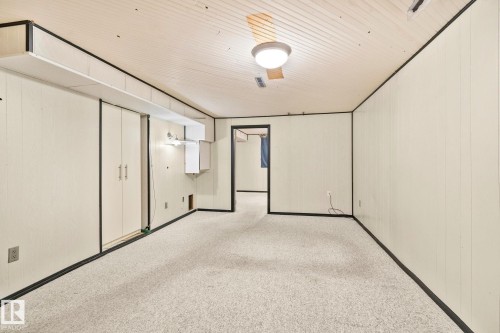 11819 59 Street, Edmonton, AB - Indoor Photo Showing Other Room