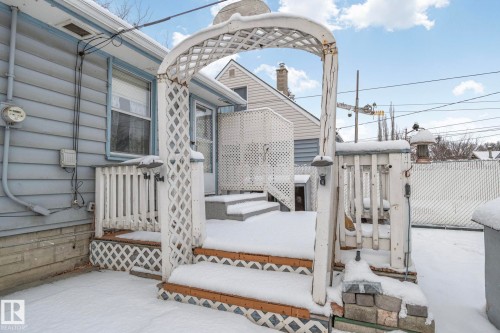 11819 59 Street, Edmonton, AB - Outdoor