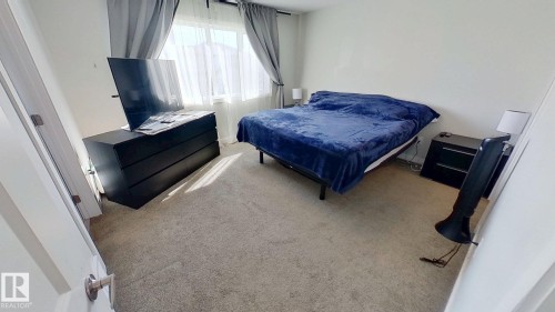 9876 206 Street, Edmonton, AB - Indoor Photo Showing Bedroom